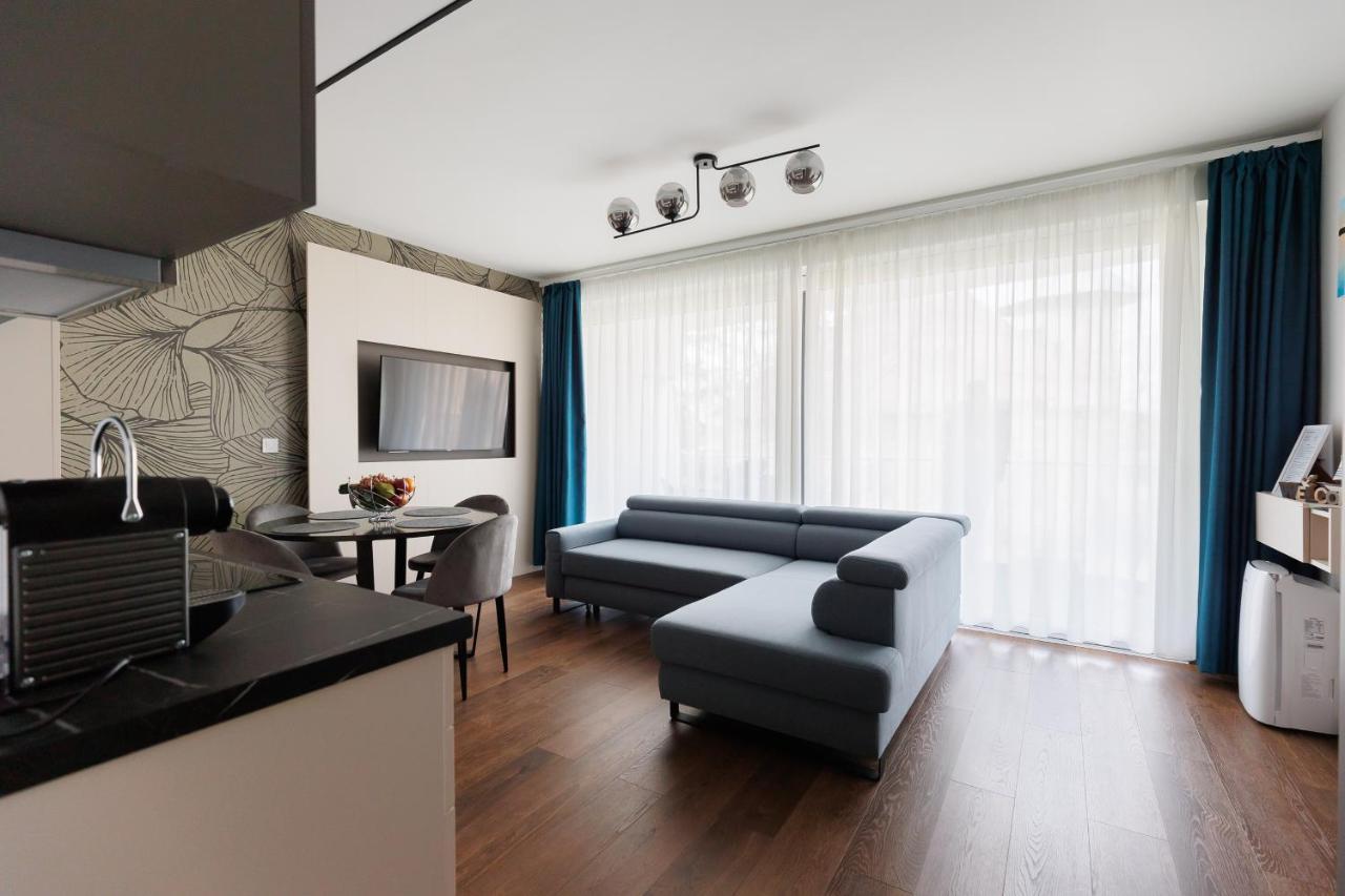Villa Bauhaus Wellness Apartman 102 Siófok Buitenkant foto